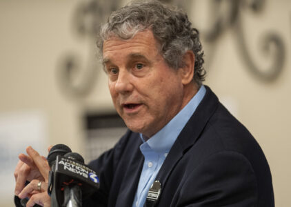 Ohio Faces Easy Choices at Polls, Sen. Sherrod Brown Says in Steubenville
